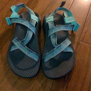 Green/blue chacos size 5